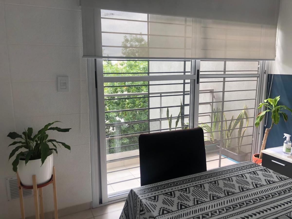El Depto Tipo Duplex Pleno Centro Incluye Cochera Consultar Servicio De Parking Apartment Monte Grande Luaran gambar
