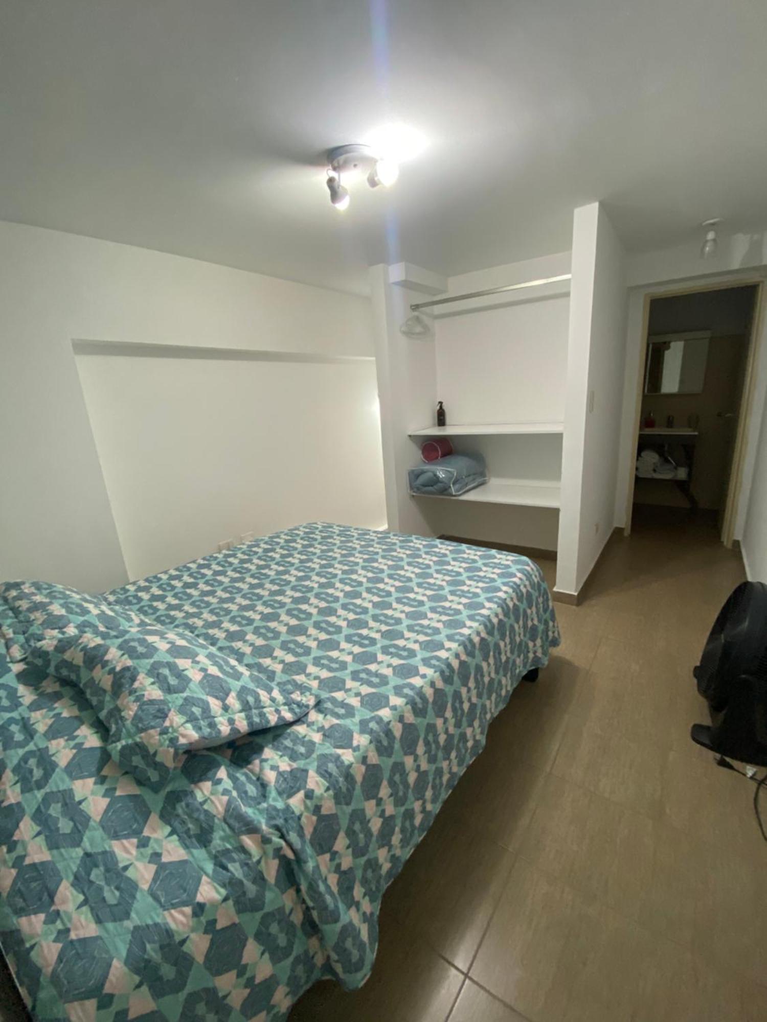El Depto Tipo Duplex Pleno Centro Incluye Cochera Consultar Servicio De Parking Apartment Monte Grande Luaran gambar